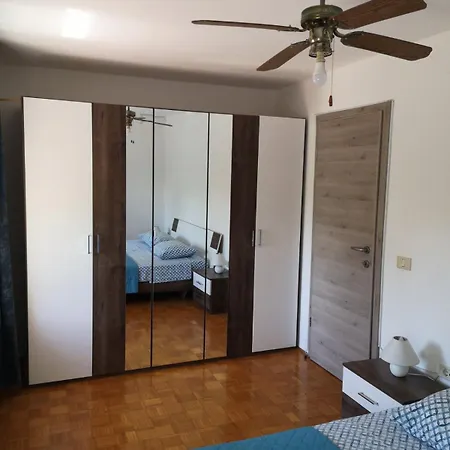 Apartma Ester Appartement *