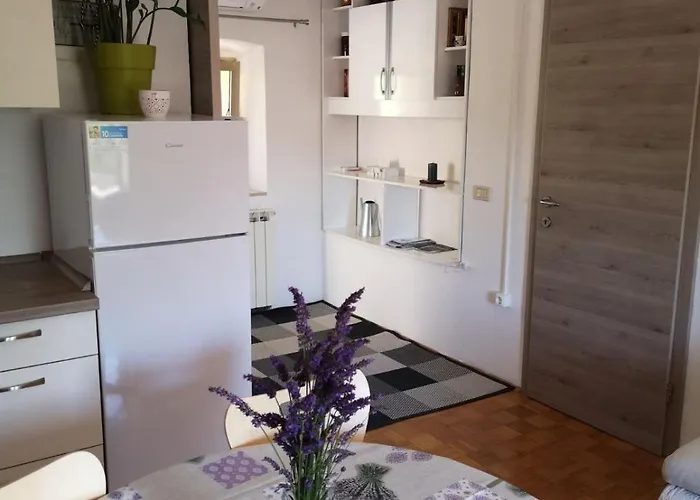 Apartma Ester アパート